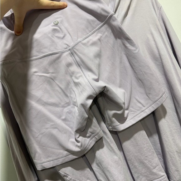 Women's Lavender Lululemon Set - Picture 4 of 4